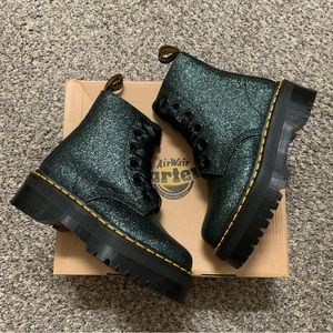 Dr Martens Molly Green Glitter